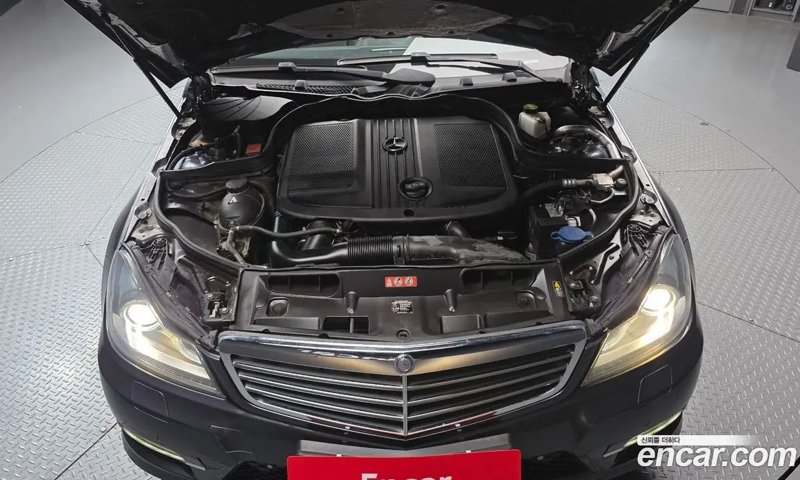 Mercedes-Benz C-Class 2014 2.1 автомат (гидро), фото 6 Mercedes-Benz C-Class 2014 2.1 автомат (гидро), фото 6