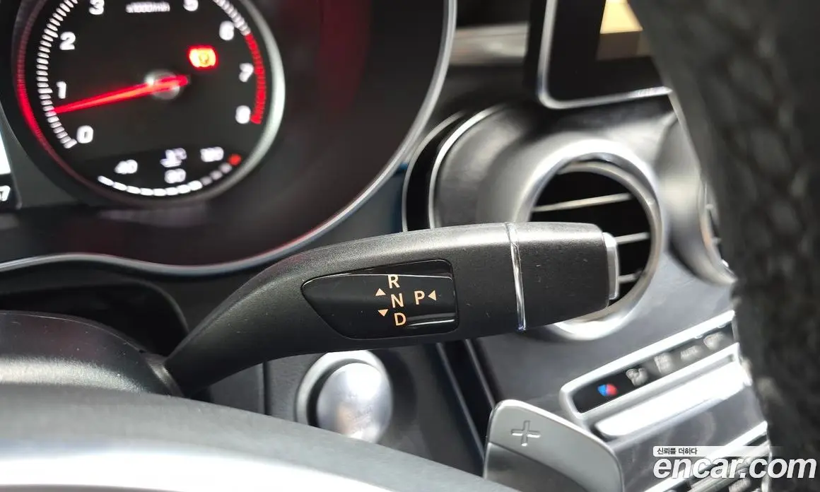 Mercedes-Benz C-Class 2016 2.0 автомат (гидро), фото 11 Mercedes-Benz C-Class 2016 2.0 автомат (гидро), фото 11