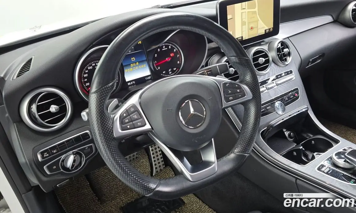 Mercedes-Benz C-Class 2016 2.0 автомат (гидро), фото 17 Mercedes-Benz C-Class 2016 2.0 автомат (гидро), фото 17