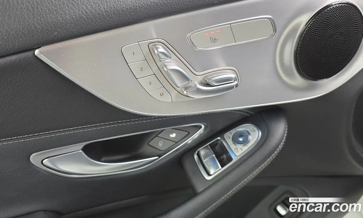 Mercedes-Benz C-Class 2016 2.0 автомат (гидро), фото 19 Mercedes-Benz C-Class 2016 2.0 автомат (гидро), фото 19