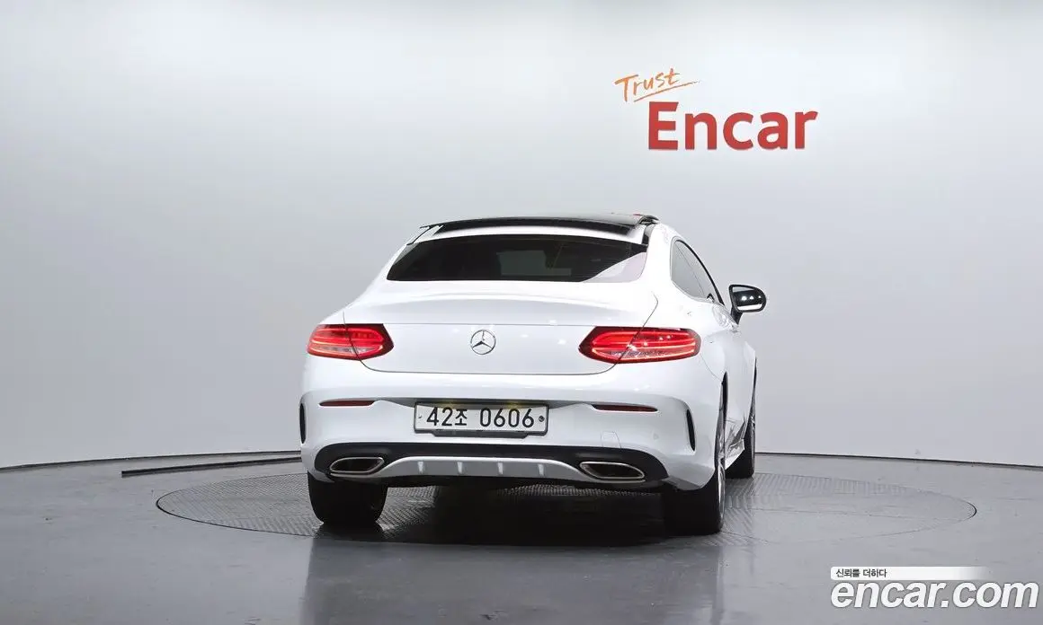 Mercedes-Benz C-Class 2016 2.0 автомат (гидро), фото 3 Mercedes-Benz C-Class 2016 2.0 автомат (гидро), фото 3