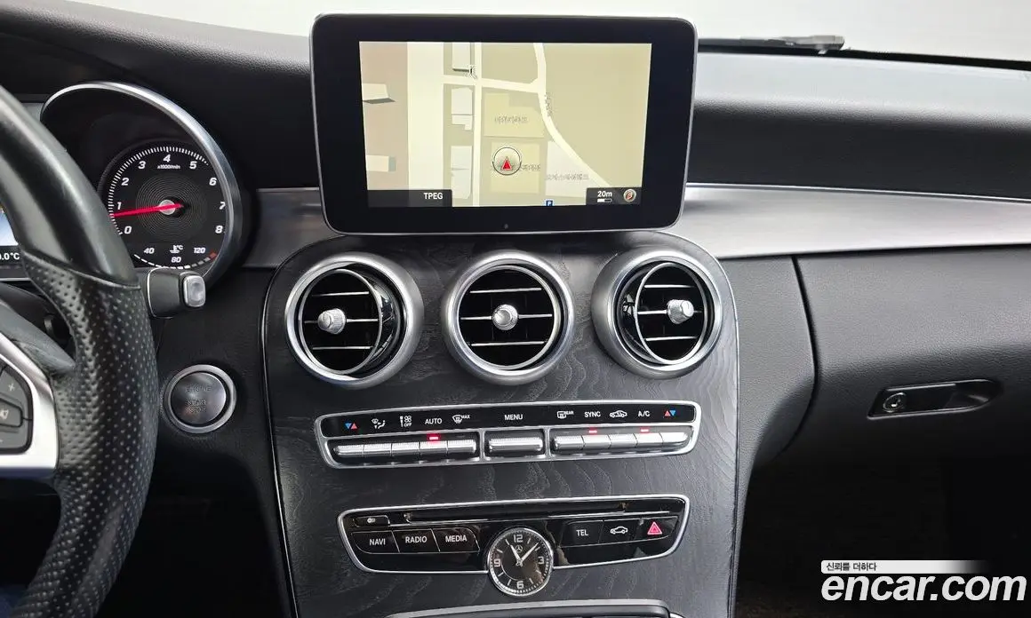 Mercedes-Benz C-Class 2016 2.0 автомат (гидро), фото 23 Mercedes-Benz C-Class 2016 2.0 автомат (гидро), фото 23