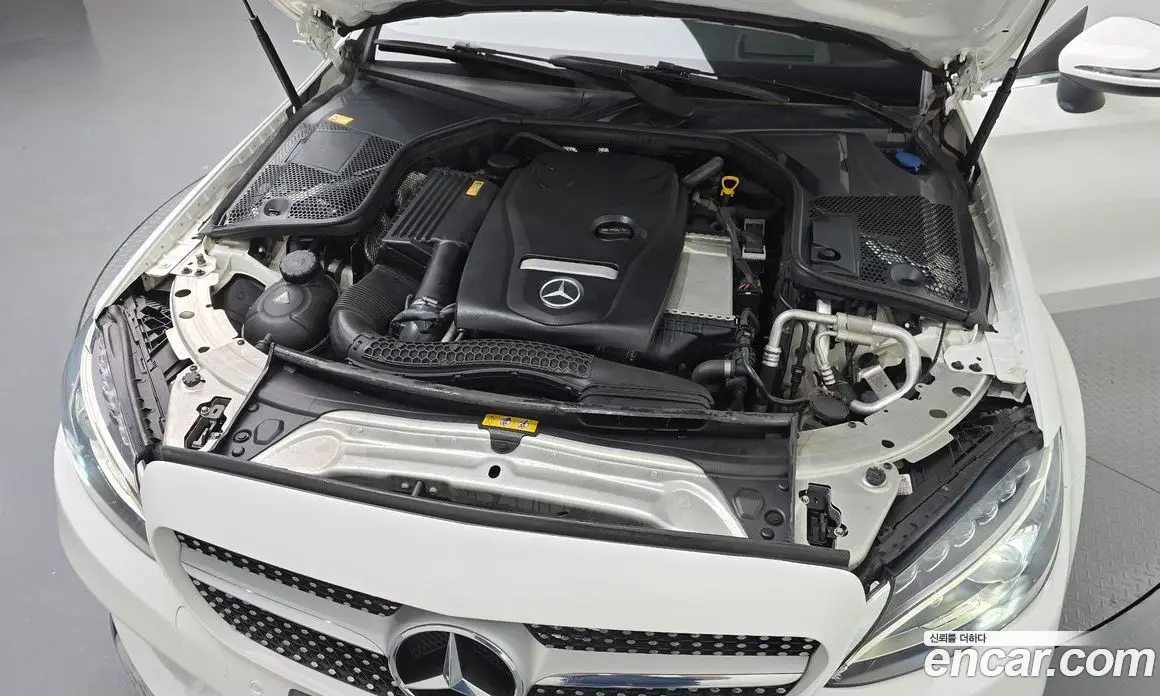 Mercedes-Benz C-Class 2016 2.0 автомат (гидро), фото 5 Mercedes-Benz C-Class 2016 2.0 автомат (гидро), фото 5