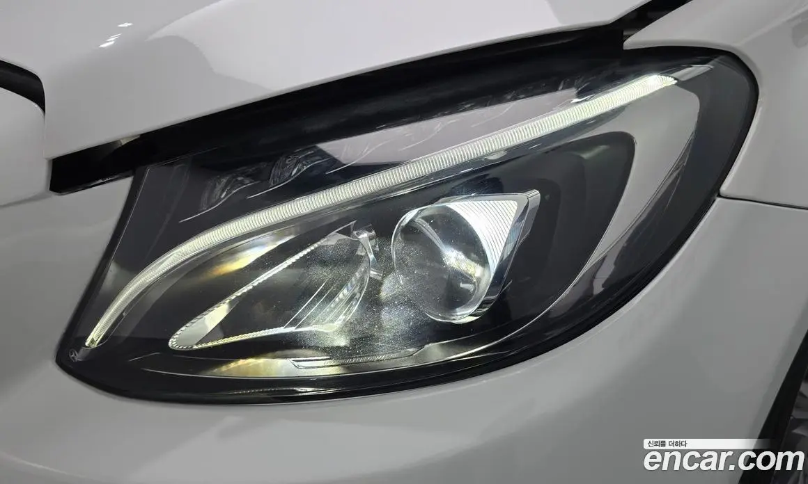 Mercedes-Benz C-Class 2016 2.0 автомат (гидро), фото 7 Mercedes-Benz C-Class 2016 2.0 автомат (гидро), фото 7