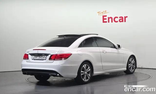 Mercedes-Benz E-Class 2013 2.0 автомат (гидро), миниатюра 2 Mercedes-Benz E-Class 2013 2.0 автомат (гидро), миниатюра 2