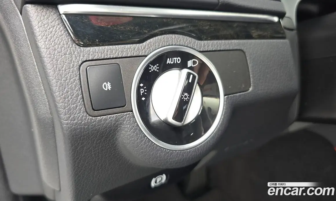 Mercedes-Benz E-Class 2013 2.0 автомат (гидро), фото 19 Mercedes-Benz E-Class 2013 2.0 автомат (гидро), фото 19