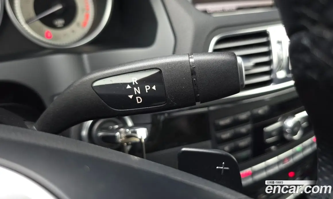 Mercedes-Benz E-Class 2013 2.0 автомат (гидро), фото 9 Mercedes-Benz E-Class 2013 2.0 автомат (гидро), фото 9