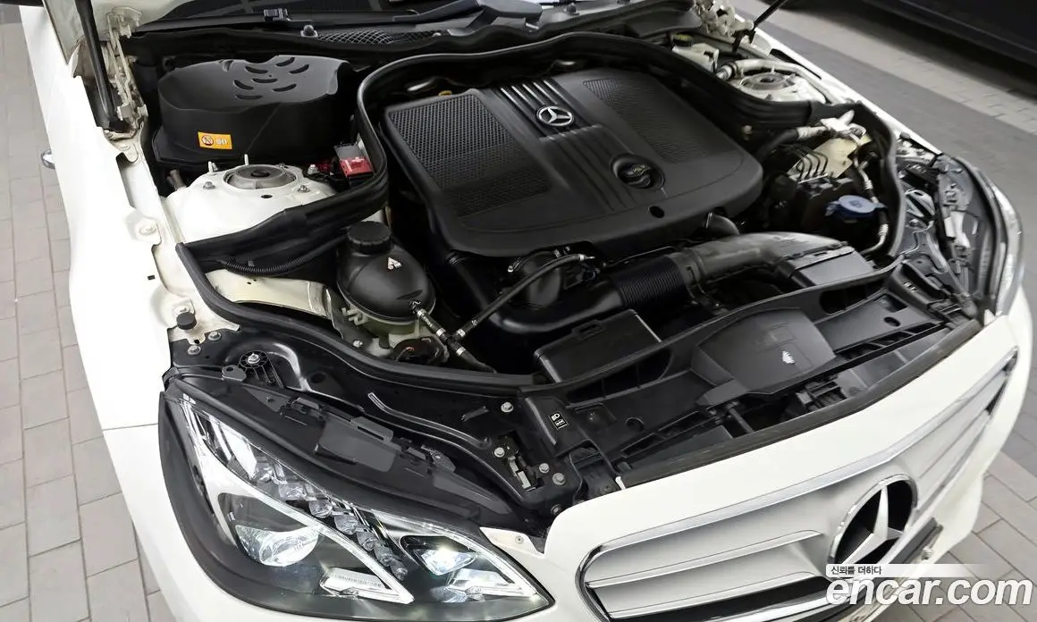 Mercedes-Benz E-Class 2014 2.1 автомат (гидро), фото 6 Mercedes-Benz E-Class 2014 2.1 автомат (гидро), фото 6