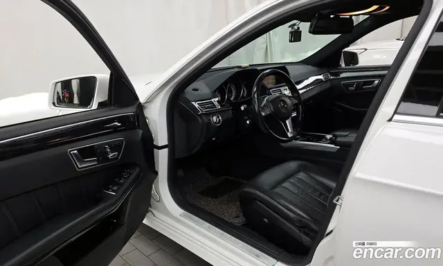 Mercedes-Benz E-Class 2014 2.1 автомат (гидро), миниатюра 10 Mercedes-Benz E-Class 2014 2.1 автомат (гидро), миниатюра 10