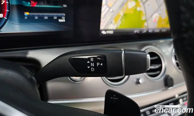 Mercedes-Benz E-Class 2019 2.0 автомат (гидро), миниатюра 12