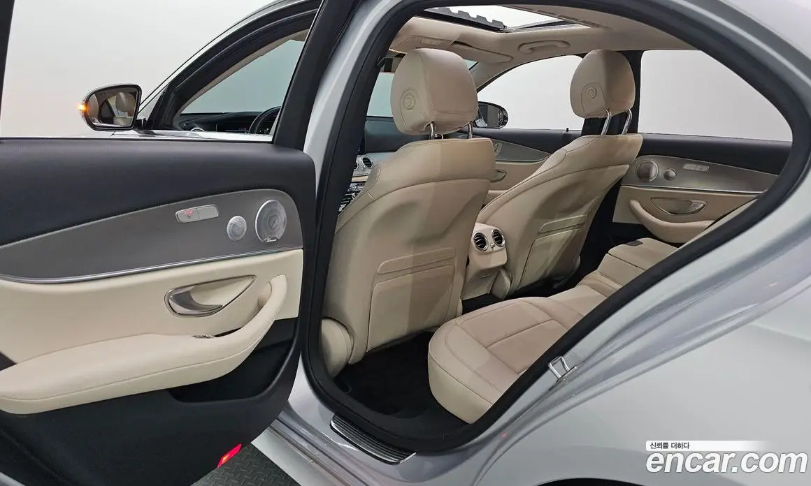 Mercedes-Benz E-Class 2019 2.0 автомат (гидро), фото 16