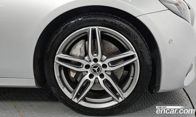 Mercedes-Benz E-Class 2019 2.0 автомат (гидро), миниатюра 7