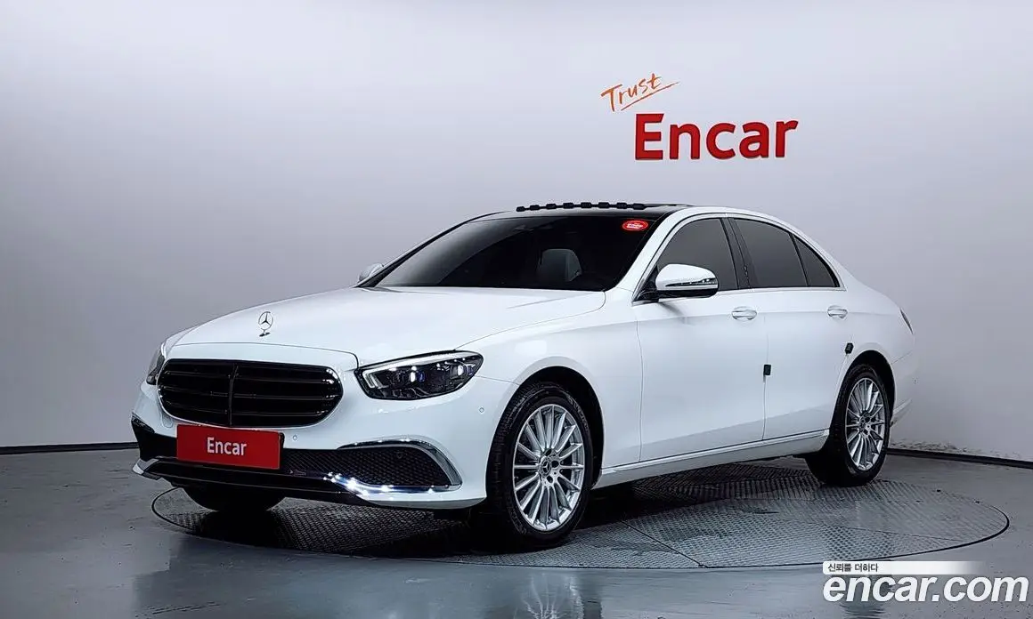 Mercedes-Benz E-Class 2020 2.0 автомат (гидро), фото 1 Mercedes-Benz E-Class 2020 2.0 автомат (гидро), фото 1