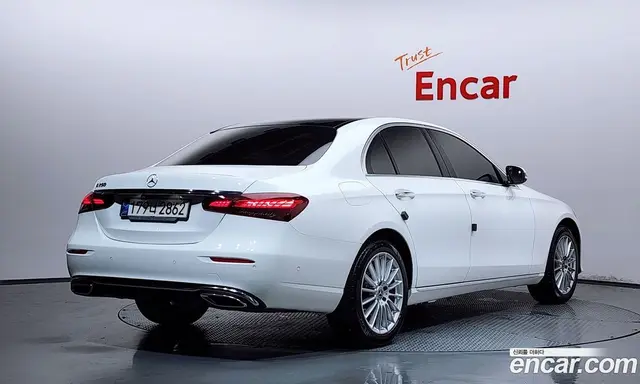 Mercedes-Benz E-Class 2020 2.0 автомат (гидро), миниатюра 2 Mercedes-Benz E-Class 2020 2.0 автомат (гидро), миниатюра 2