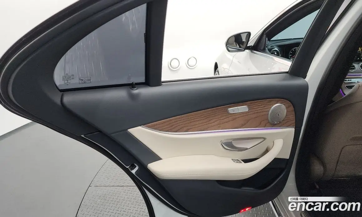 Mercedes-Benz E-Class 2020 2.0 автомат (гидро), фото 15 Mercedes-Benz E-Class 2020 2.0 автомат (гидро), фото 15