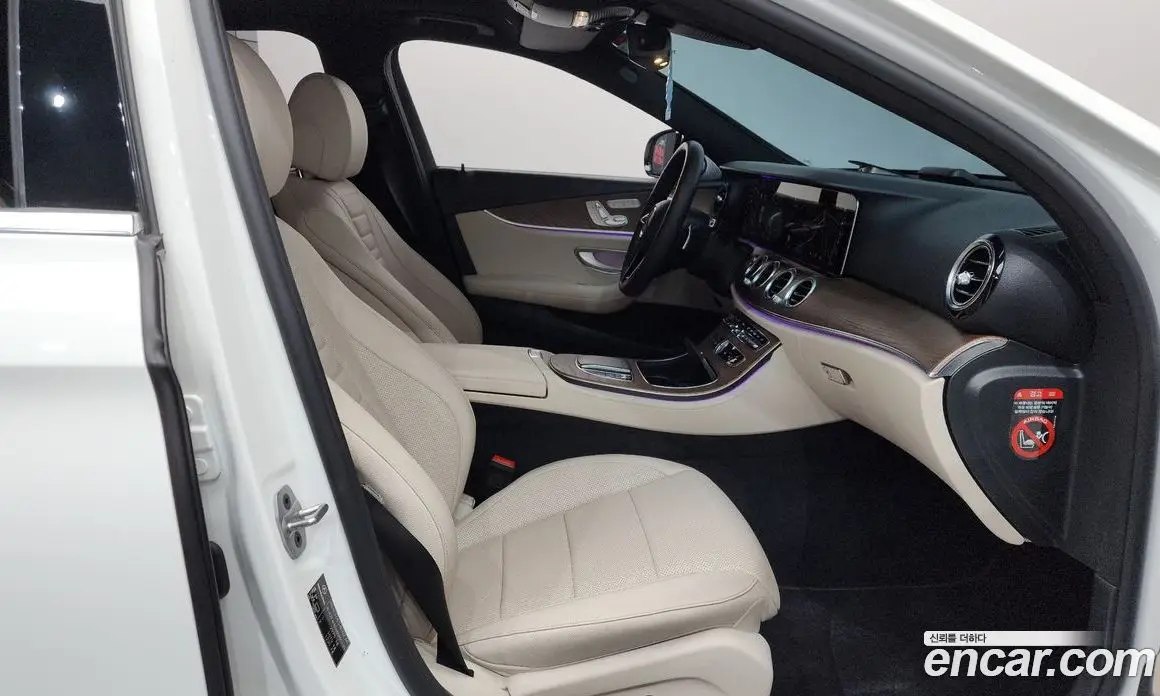 Mercedes-Benz E-Class 2020 2.0 автомат (гидро), фото 16 Mercedes-Benz E-Class 2020 2.0 автомат (гидро), фото 16