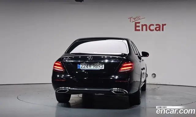 Mercedes-Benz E-Class 2020 1.9 автомат (гидро), миниатюра 3 Mercedes-Benz E-Class 2020 1.9 автомат (гидро), миниатюра 3