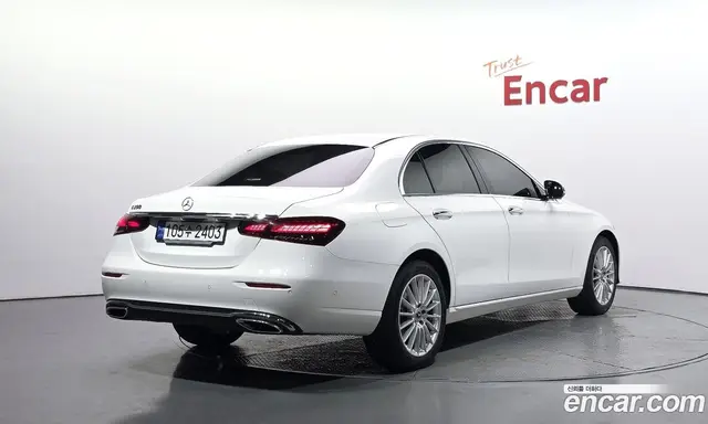 Mercedes-Benz E-Class 2023 2.0 автомат (гидро), миниатюра 2 Mercedes-Benz E-Class 2023 2.0 автомат (гидро), миниатюра 2