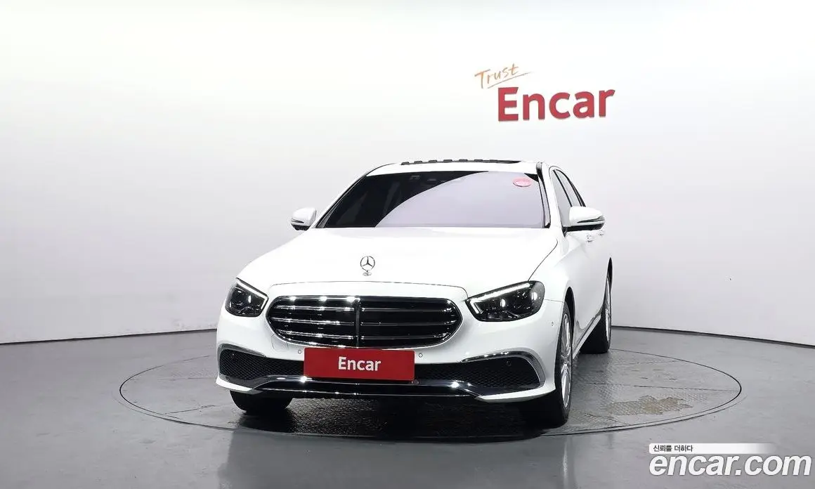 Mercedes-Benz E-Class 2023 2.0 автомат (гидро), фото 3 Mercedes-Benz E-Class 2023 2.0 автомат (гидро), фото 3