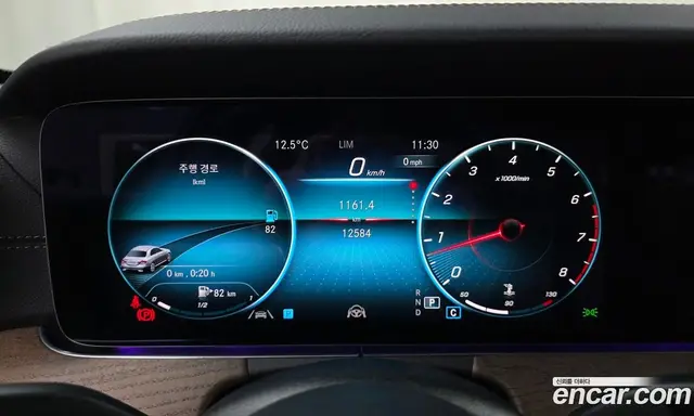 Mercedes-Benz E-Class 2023 2.0 автомат (гидро), миниатюра 8
