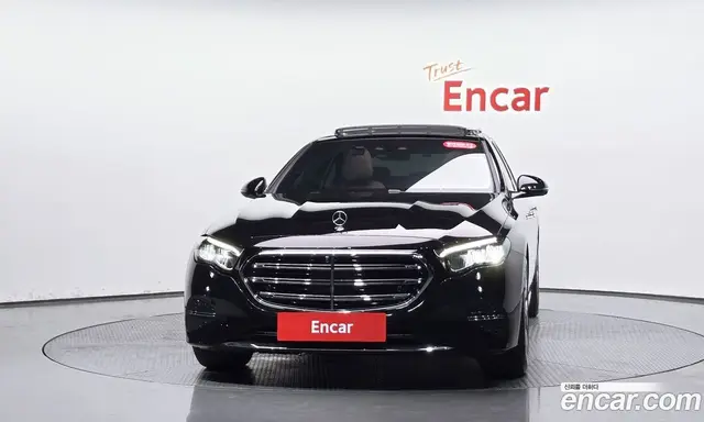 Mercedes-Benz E-Class 2024 2.0 автомат (гидро), миниатюра 3 Mercedes-Benz E-Class 2024 2.0 автомат (гидро), миниатюра 3