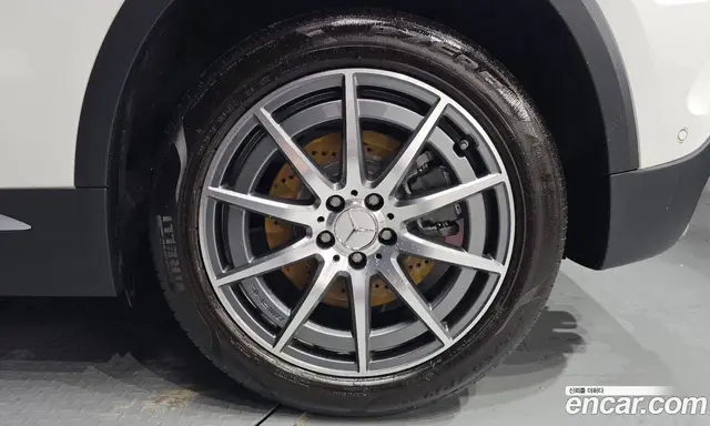 Mercedes-Benz GLA-Class 2022 2.0 автомат (гидро), миниатюра 6 Mercedes-Benz GLA-Class 2022 2.0 автомат (гидро), миниатюра 6