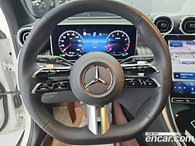 Mercedes-Benz GLC-Class 2024 2.0 автомат (гидро), миниатюра 9