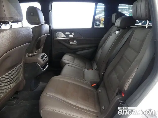 Mercedes-Benz GLS-Class 2022 2.9 автомат (гидро), миниатюра 9
