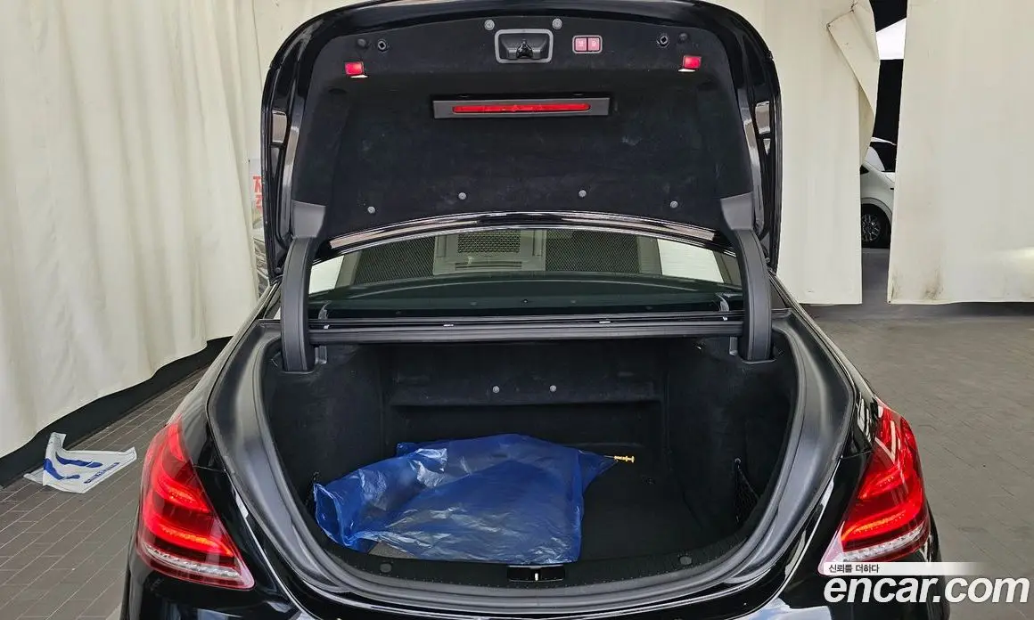 Mercedes-Benz S-Class 2015 3.0 автомат (гидро), фото 20 Mercedes-Benz S-Class 2015 3.0 автомат (гидро), фото 20