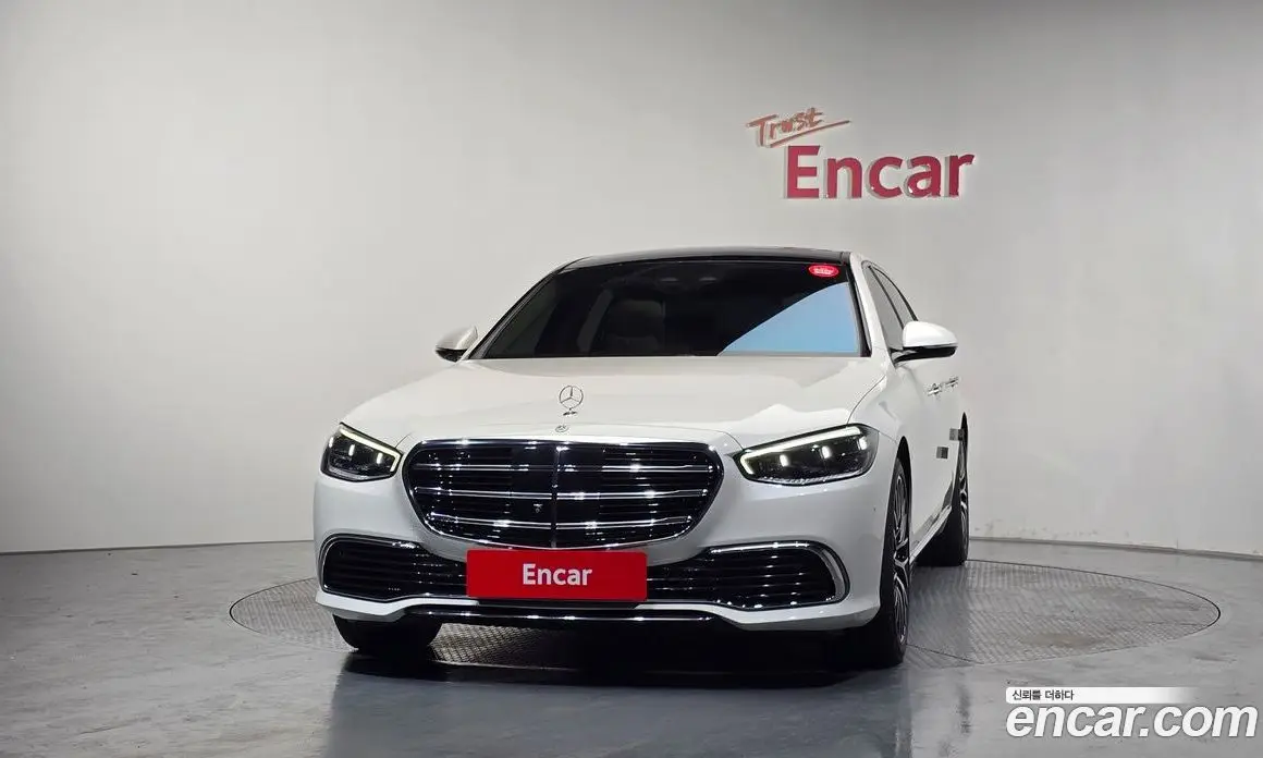 Mercedes-Benz S-Class 2022 4.0 автомат (гидро), фото 3