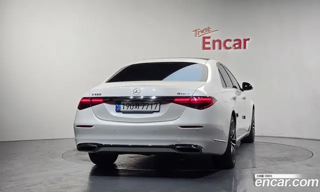 Mercedes-Benz S-Class 2022 4.0 автомат (гидро), миниатюра 4