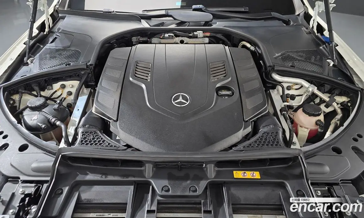 Mercedes-Benz S-Class 2022 4.0 автомат (гидро), фото 6
