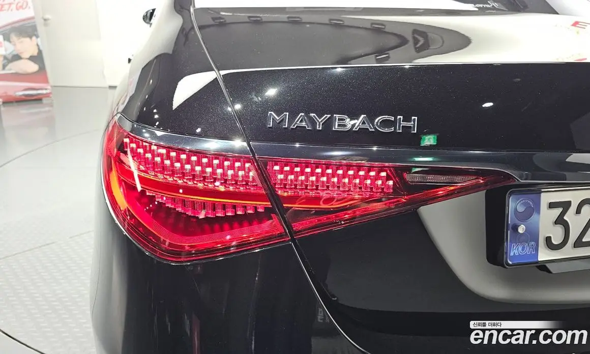 Mercedes-Benz S-Class 2022 4.0 автомат (гидро), фото 9