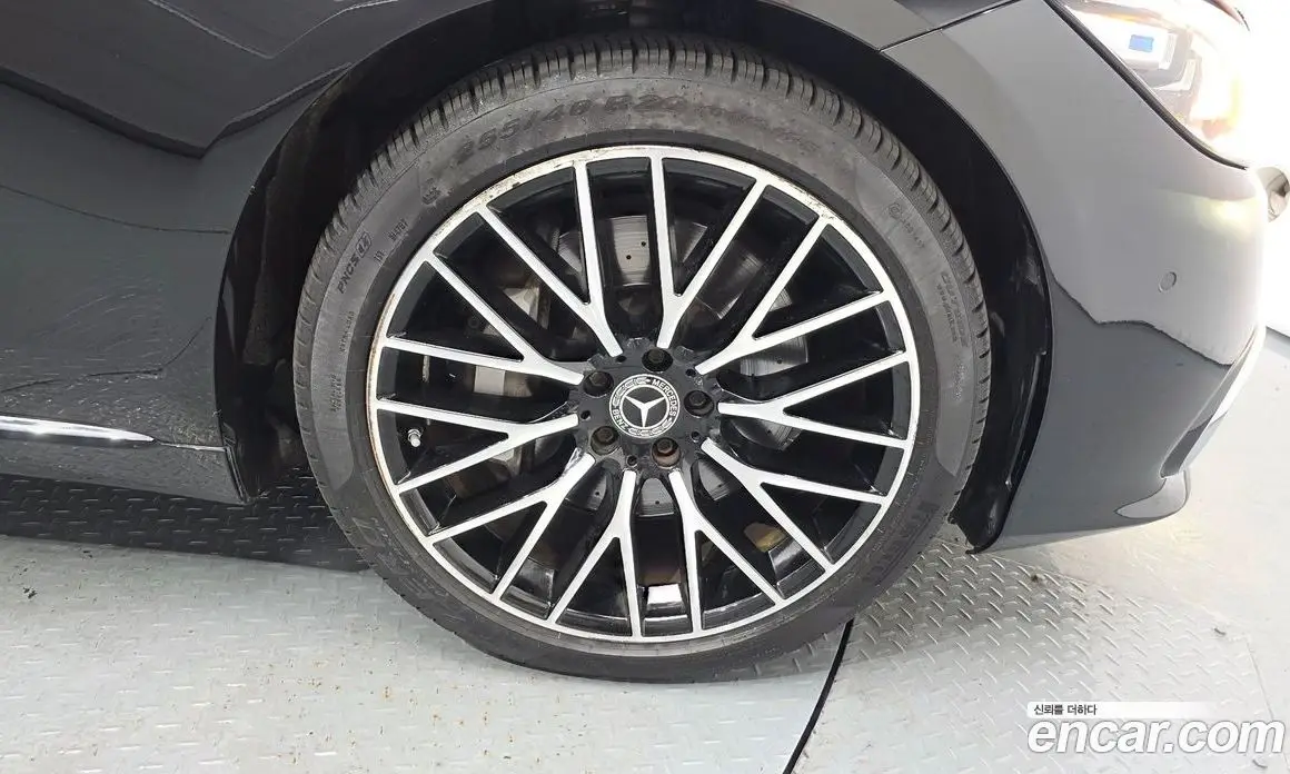 Mercedes-Benz S-Class 2023 4.0 автомат (гидро), фото 6
