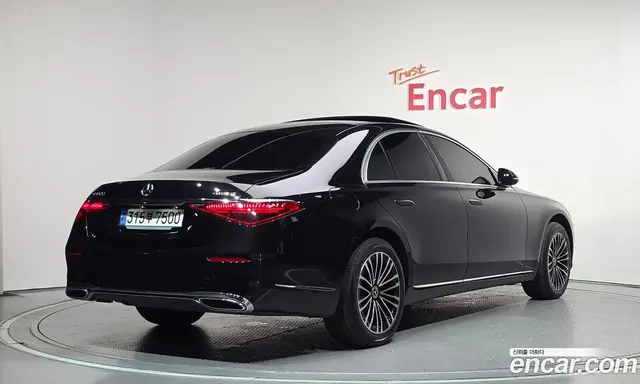 Mercedes-Benz S-Class 2025 3.0 автомат (гидро), миниатюра 2