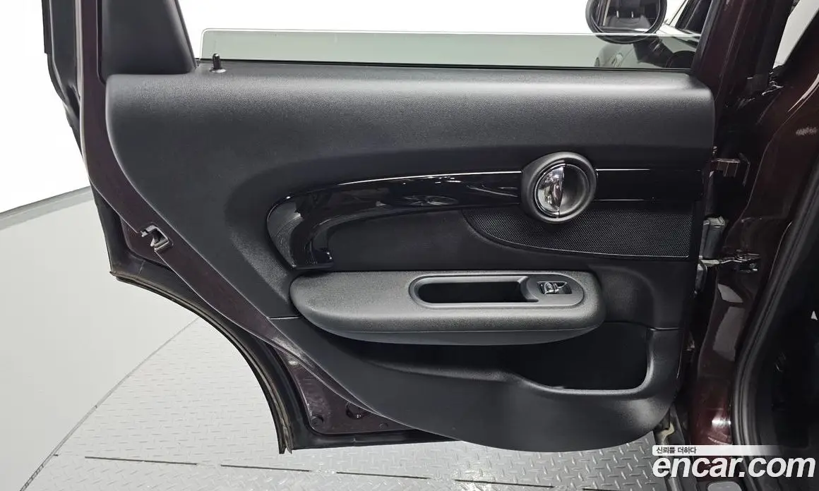 Mini Clubman 2018 2.0 автомат (гидро), фото 15 Mini Clubman 2018 2.0 автомат (гидро), фото 15