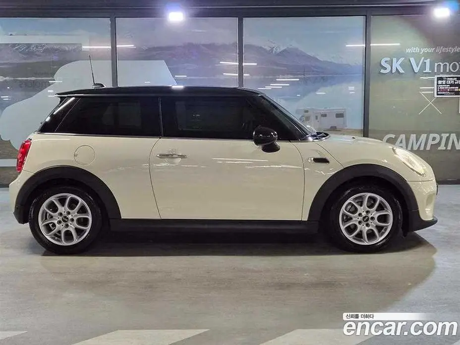 Mini Cooper 2014 1.5 автомат (гидро), фото 3 Mini Cooper 2014 1.5 автомат (гидро), фото 3