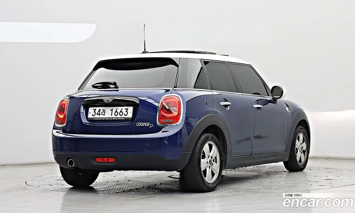 Mini Cooper 2017 1.5 автомат (гидро), фото 2 Mini Cooper 2017 1.5 автомат (гидро), фото 2