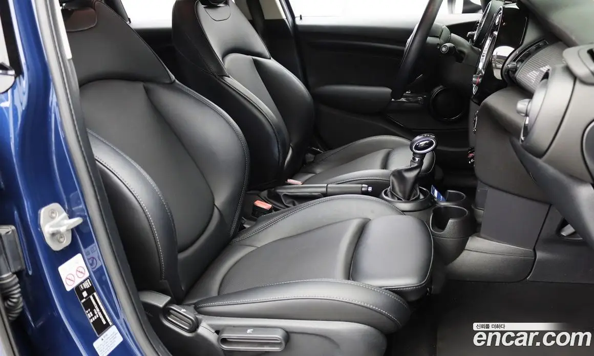 Mini Cooper 2017 1.5 автомат (гидро), фото 14 Mini Cooper 2017 1.5 автомат (гидро), фото 14