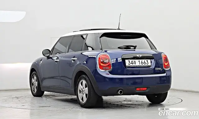 Mini Cooper 2017 1.5 автомат (гидро), миниатюра 4 Mini Cooper 2017 1.5 автомат (гидро), миниатюра 4