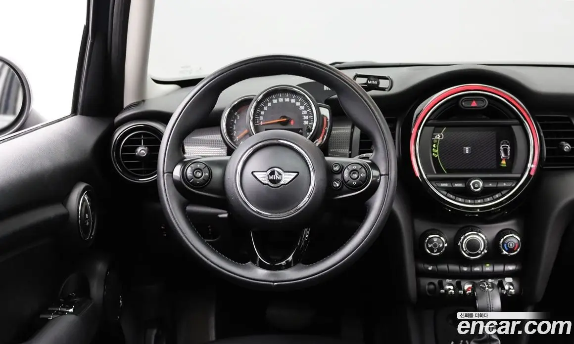 Mini Cooper 2017 1.5 автомат (гидро), фото 9 Mini Cooper 2017 1.5 автомат (гидро), фото 9