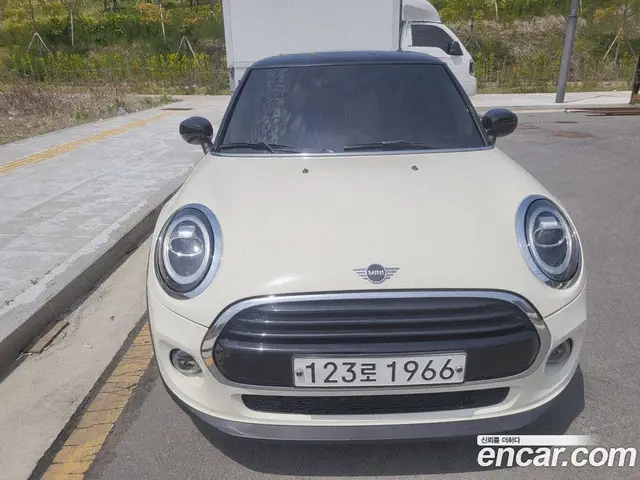 Mini Cooper 2019 1.5 автомат (гидро), миниатюра 2 Mini Cooper 2019 1.5 автомат (гидро), миниатюра 2