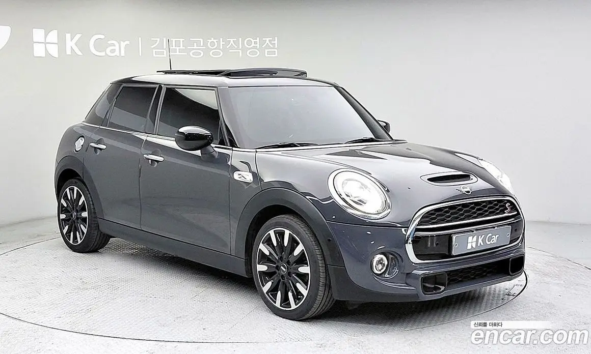 Mini Cooper 2020 2.0 автомат (гидро), фото 3 Mini Cooper 2020 2.0 автомат (гидро), фото 3