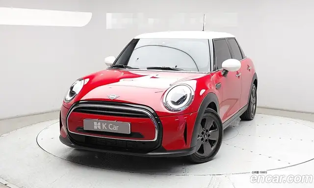 Mini Cooper 2023 1.5 автомат (гидро), миниатюра 1 Mini Cooper 2023 1.5 автомат (гидро), миниатюра 1