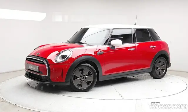 Mini Cooper 2023 1.5 автомат (гидро), миниатюра 2 Mini Cooper 2023 1.5 автомат (гидро), миниатюра 2