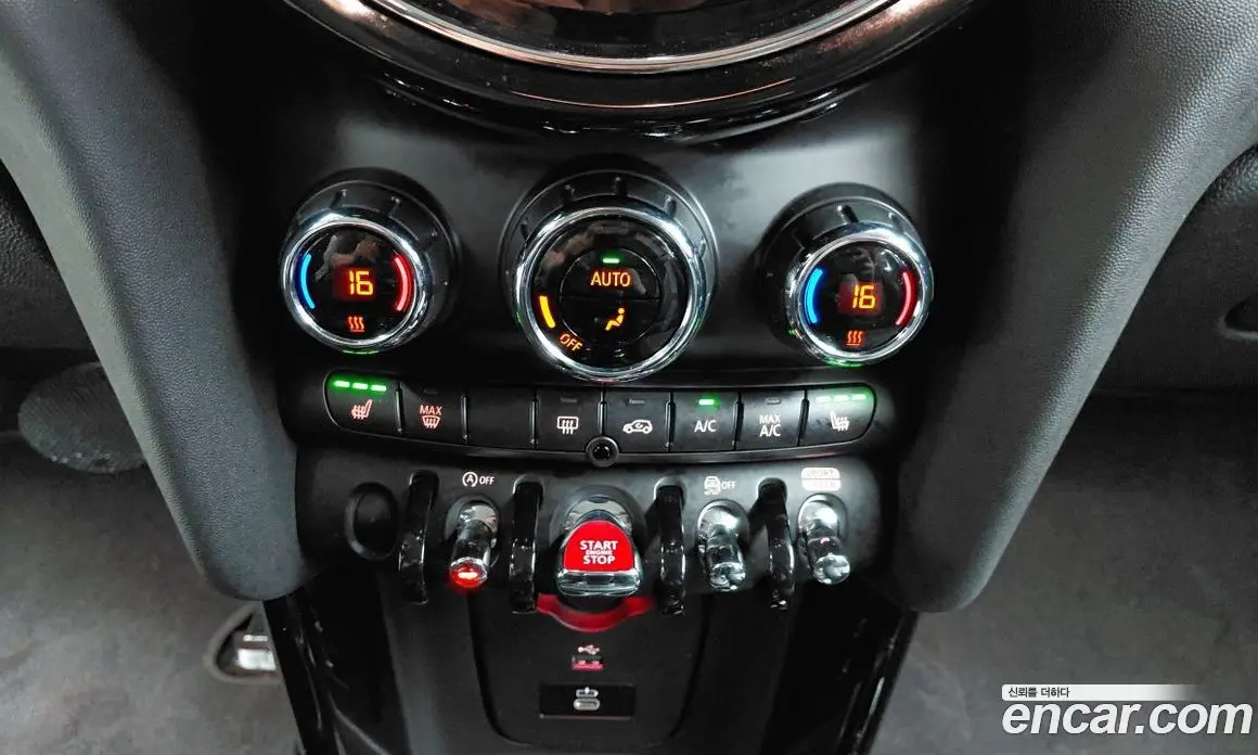 Mini Cooper 2023 1.5 автомат (гидро), фото 20 Mini Cooper 2023 1.5 автомат (гидро), фото 20