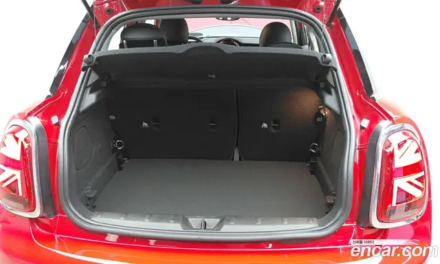Mini Cooper 2023 1.5 автомат (гидро), миниатюра 10 Mini Cooper 2023 1.5 автомат (гидро), миниатюра 10