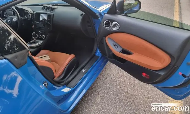 Nissan 370Z 2009 3.7 автомат (гидро), миниатюра 7 Nissan 370Z 2009 3.7 автомат (гидро), миниатюра 7