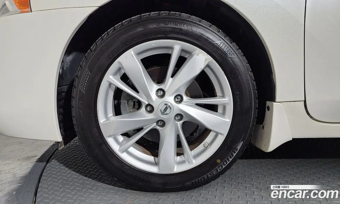Nissan Altima 2015 2.5 автомат (гидро), фото 5 Nissan Altima 2015 2.5 автомат (гидро), фото 5