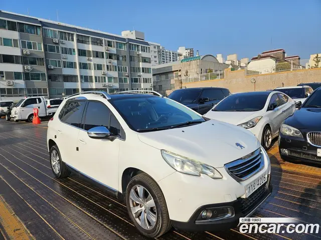 Peugeot 2008 2015 1.6 автомат (гидро), миниатюра 2 Peugeot 2008 2015 1.6 автомат (гидро), миниатюра 2